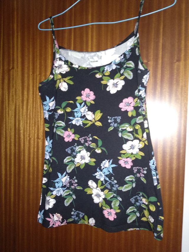 camisetas de tirantes estampados