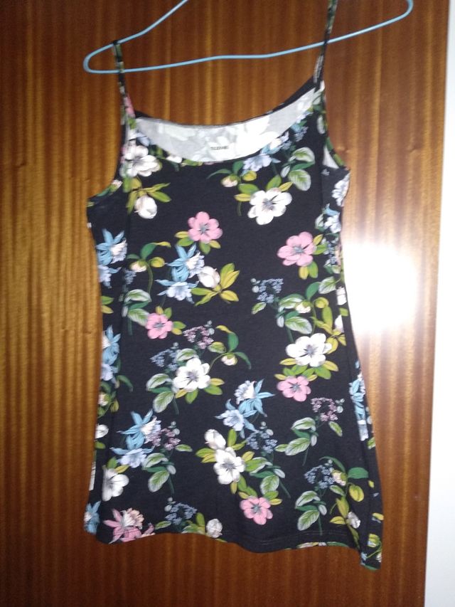 camisetas de tirantes estampados