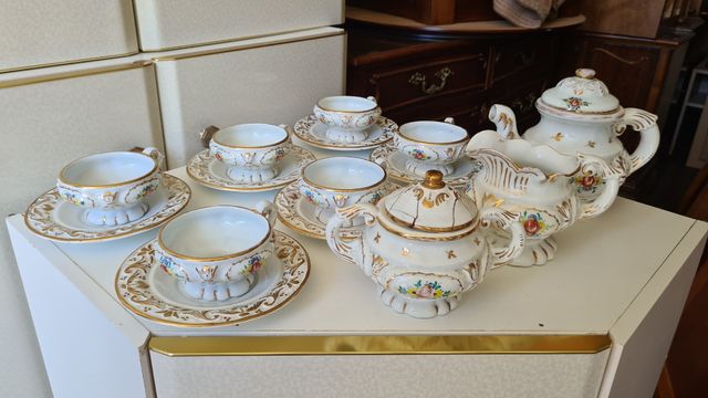 JUEGO DE CAFE Y TE FILO DE ORO