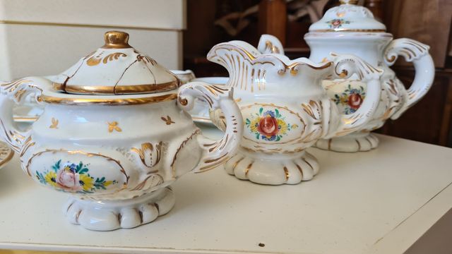 JUEGO DE CAFE Y TE FILO DE ORO