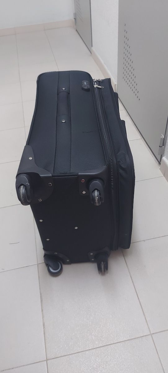 Maleta grande de 70 cms