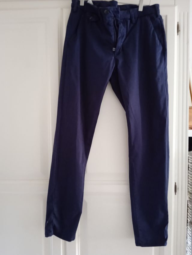 Pantalón chino pitillo