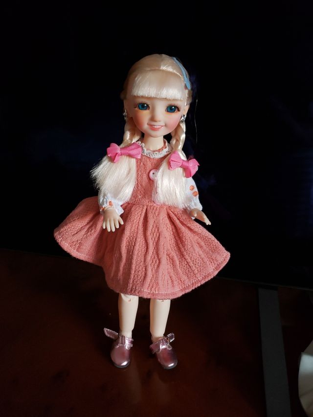 Muñeca BDJ de 30 cms  articulada