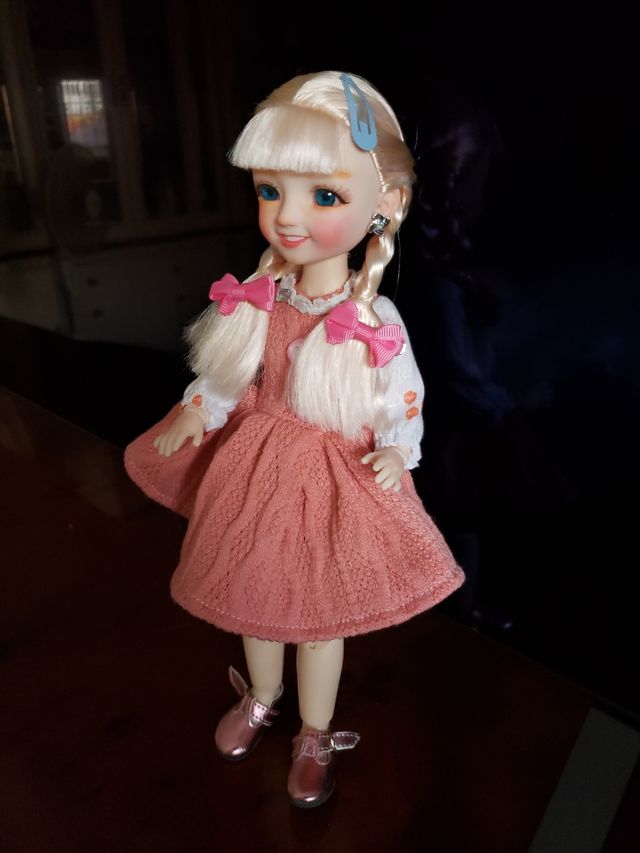 Muñeca BDJ de 30 cms  articulada