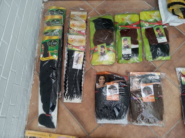 Pelucas y Extensiones a estrenar. 1 €