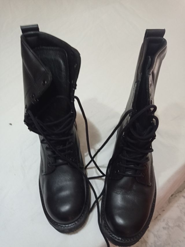 botas militares , Negociables 
