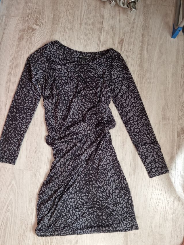 vestido animal print fruncido