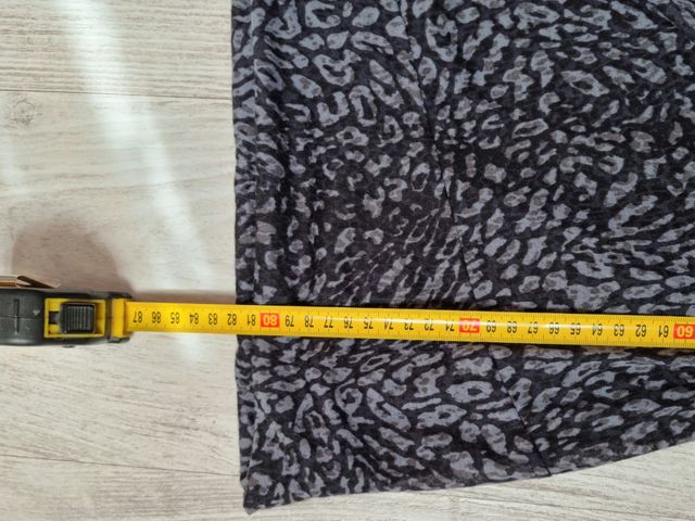 vestido animal print fruncido