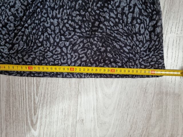 vestido animal print fruncido