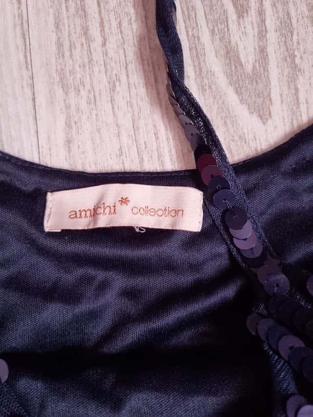 vestido con lentejuelas