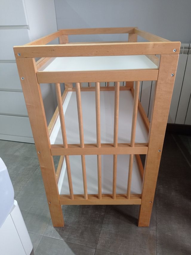 Cuna + Cambiador "Gulliver" Ikea