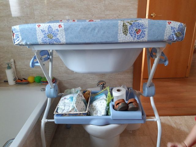 CAMBIADOR BAÑERA PORTATIL BEBÉ