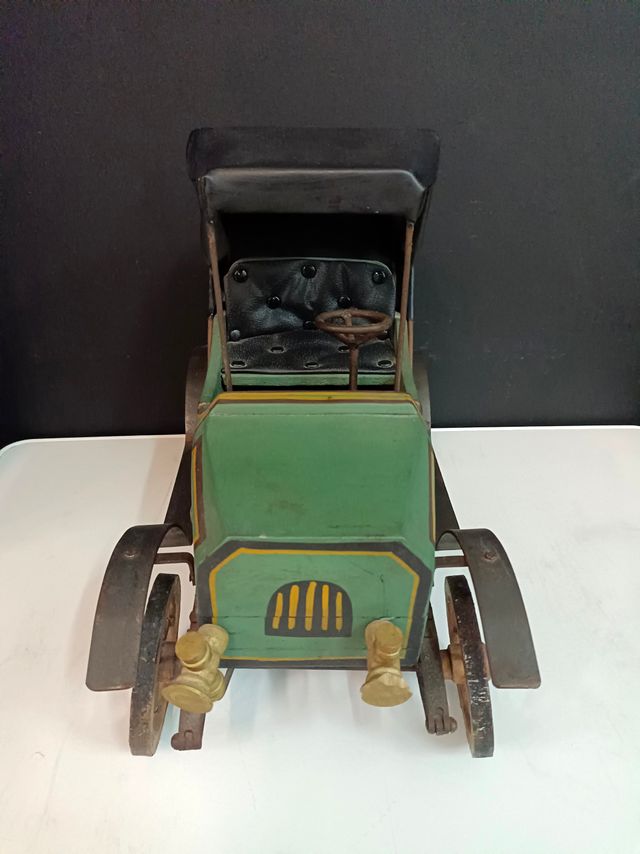 COCHE ANTIGUO DE MADERA DECORATIVO