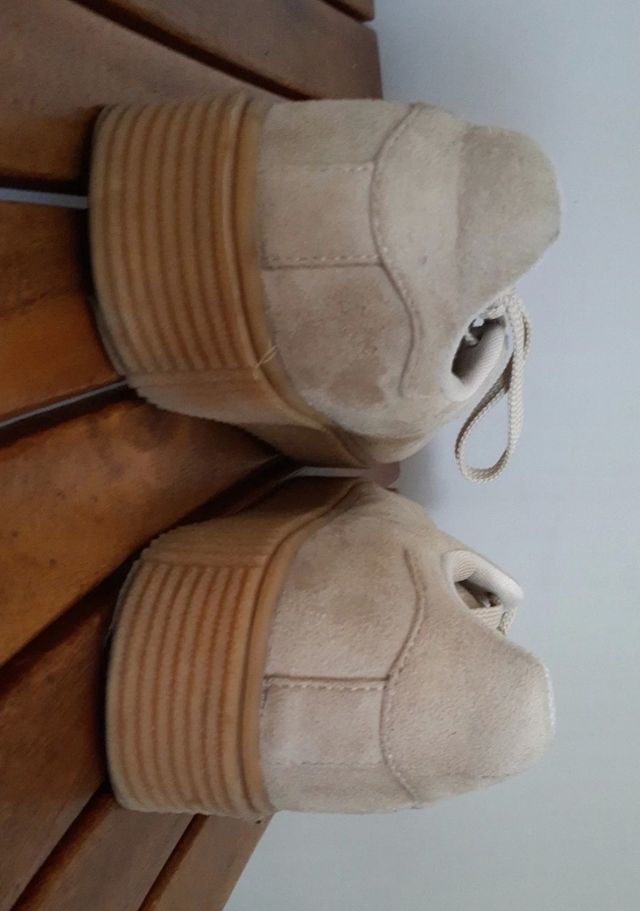 Zapatillas Beige