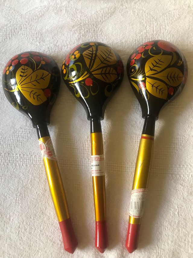 Cucchiaio di legno russo