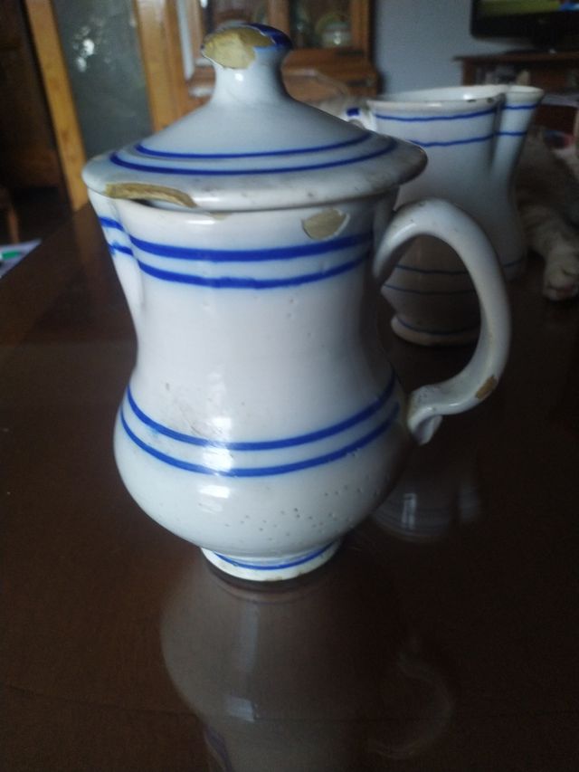 2 jarras antigua ceràmica de Manises