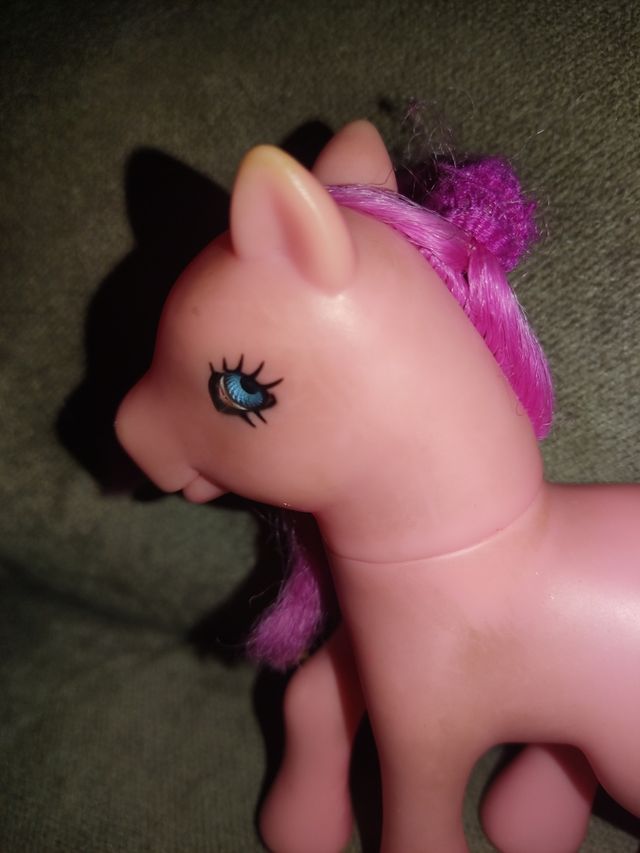 Jackie Ponny. Skywishes