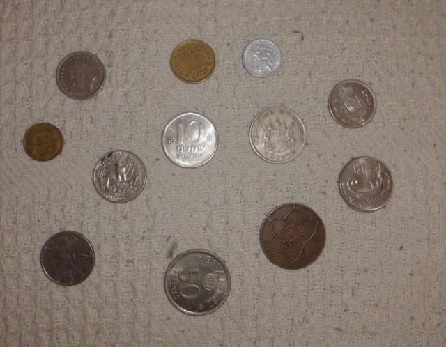 Trueco: Lote de monedas de paises varios