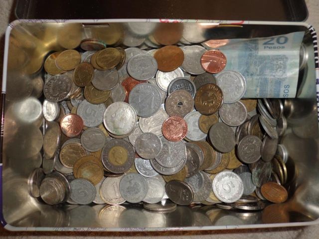 Trueco: Lote de monedas de paises varios