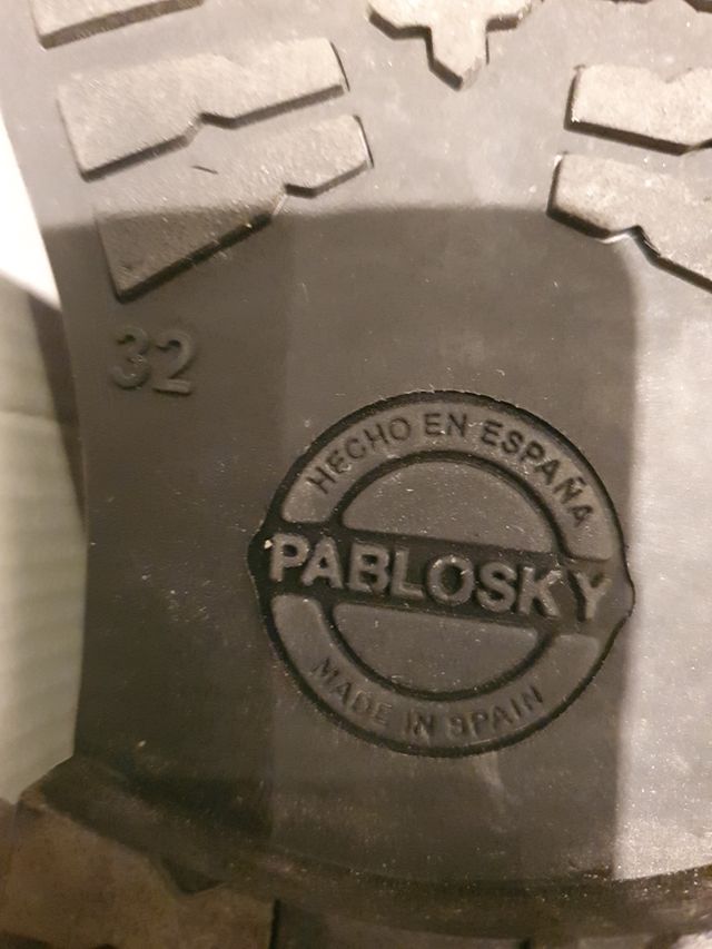 Zapatos negros Pablosky. 1 uso. Talla 32