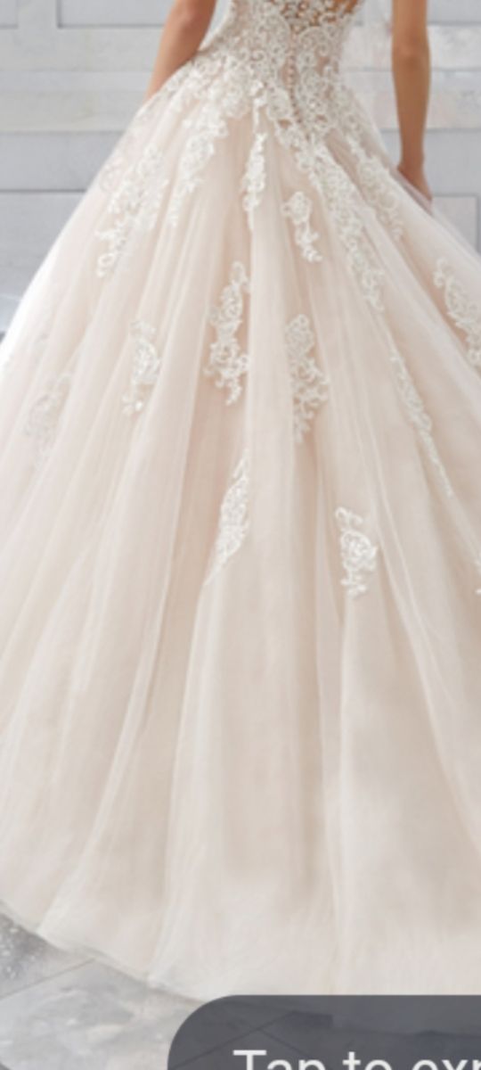 Vestido de Novia Se incluye can can +bolso cubre v