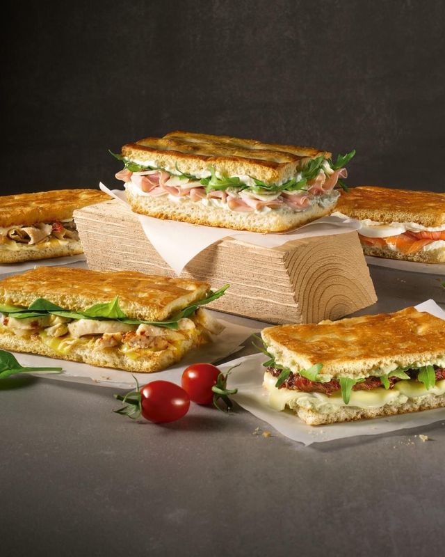 Se necesita camarer@