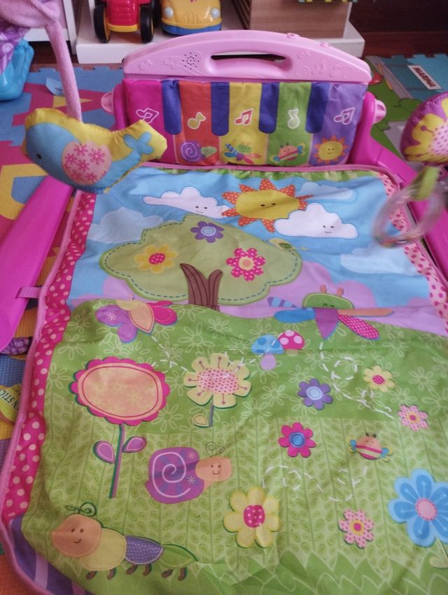 columpio, piano, mesa