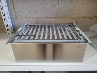 barbecue da tavolo in acciaio inox