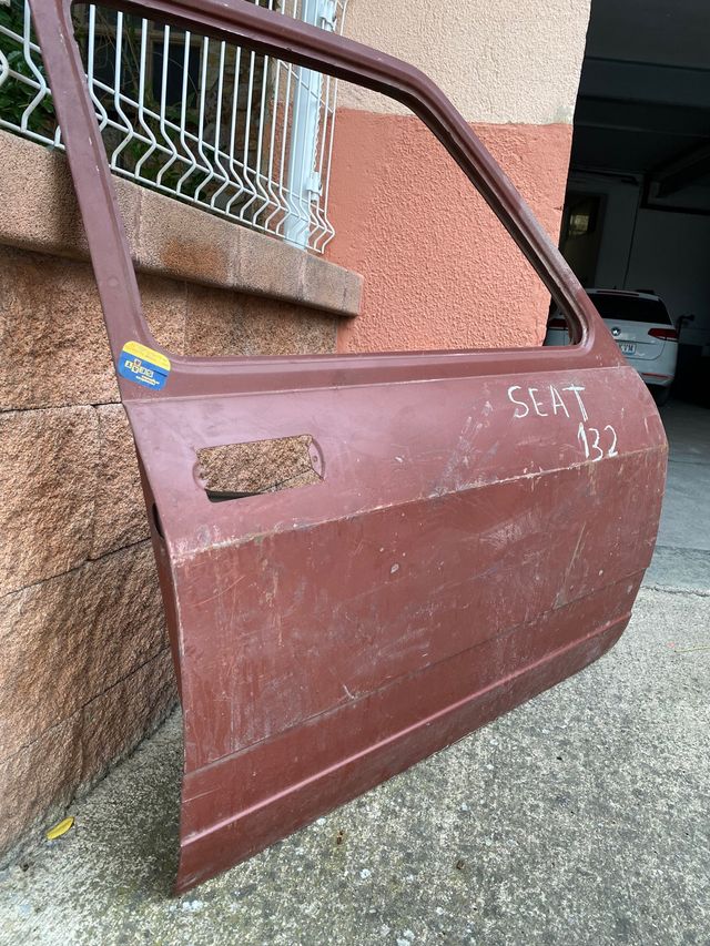 Puertas seat 132 antiguo a estrenar