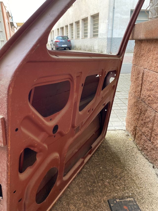 Puertas seat 132 antiguo a estrenar