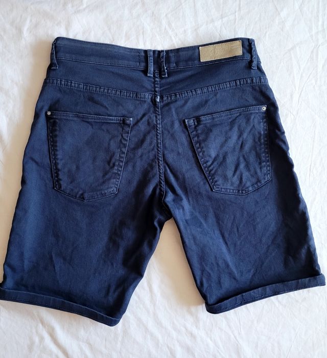 Bermuda vaquera ZARA. T.40