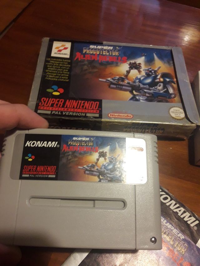 Se vende súper probotector alien rebels de snes 