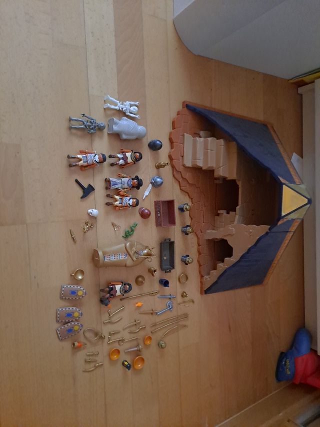 pirámide playmobil
