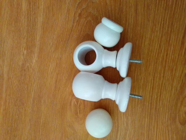 Soportes cortinas de madera