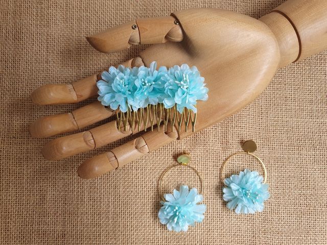 Conjunto pendientes y peinecillo verde agua