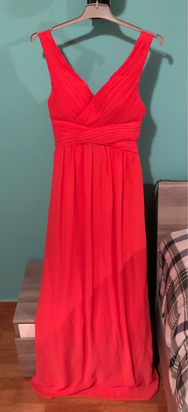 Vestido largo color coral 