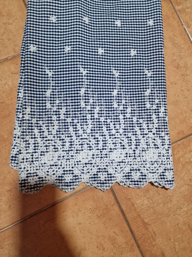 Pantalón  ancho marca Zara