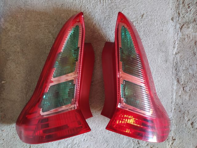 CITROEN C4 Coupe VTS 2.0 Hdi luci posteriori fari