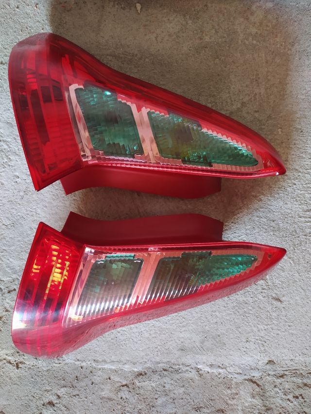 CITROEN C4 Coupe VTS 2.0 Hdi luci posteriori fari