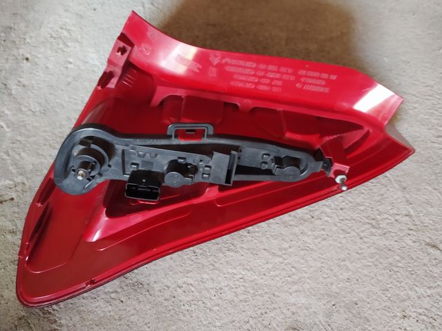 CITROEN C4 Coupe VTS 2.0 Hdi luci posteriori fari