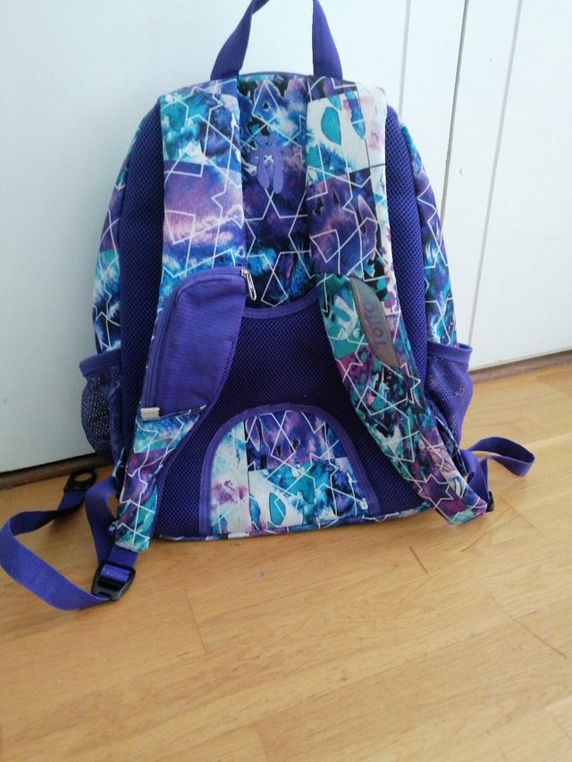 Mochila escolar da marca Totto