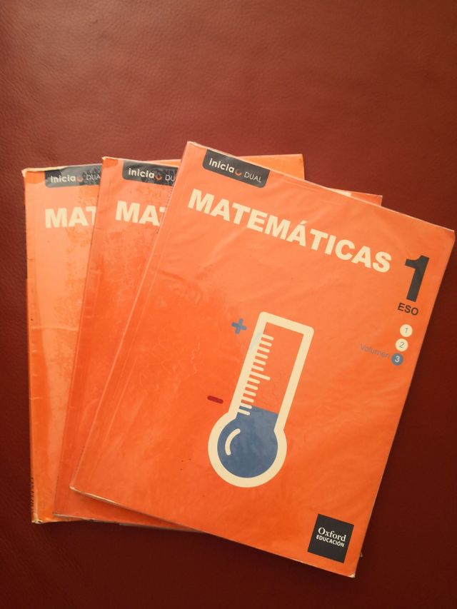Oxford: 3 volúmenes mates 1 ESO.
