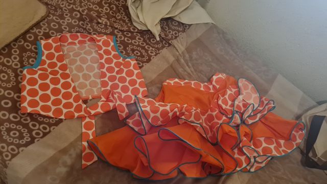 chaleco y falda gitana talla 8