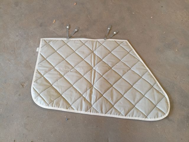 Toldilla con forma para Moncayo