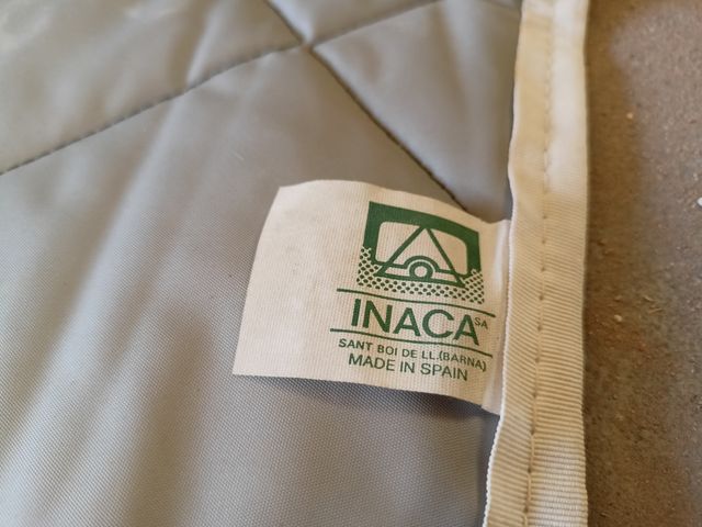 Toldilla con forma para Moncayo