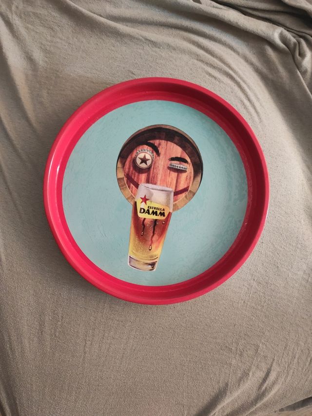 BANDEJA METÁLICA ESTRELLA DAMM