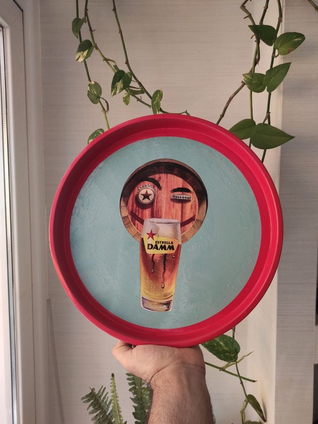 BANDEJA METÁLICA ESTRELLA DAMM