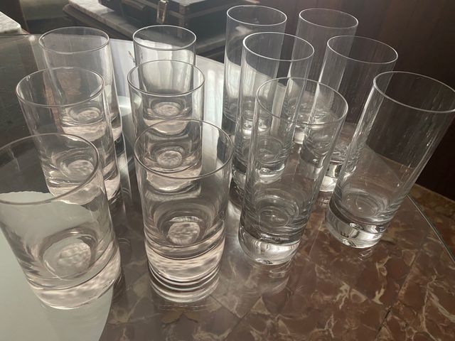 Juego cristalería de vasos en dos tamaños