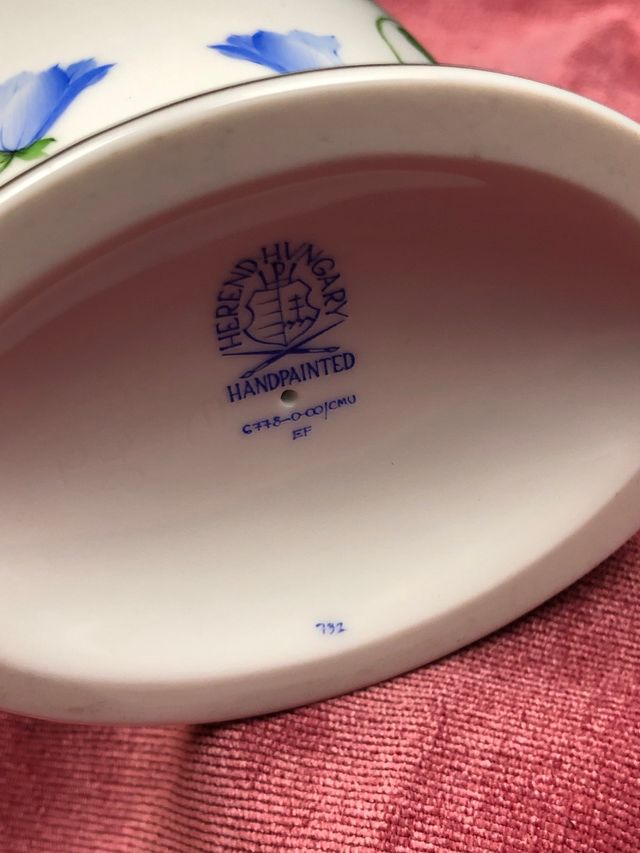 Herend vaso a tromba