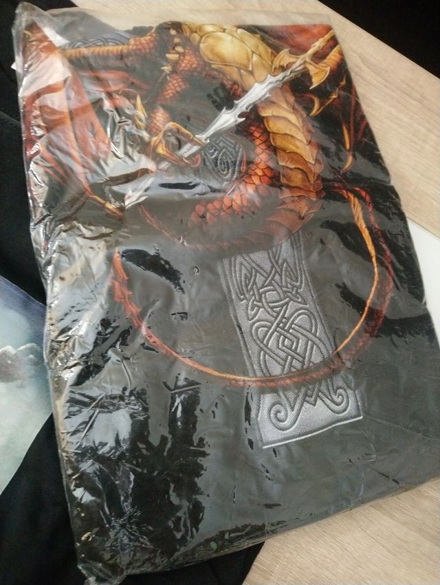 👕 Camisetas de Dragones 🐲 Talla M